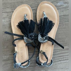Guess flat sandals